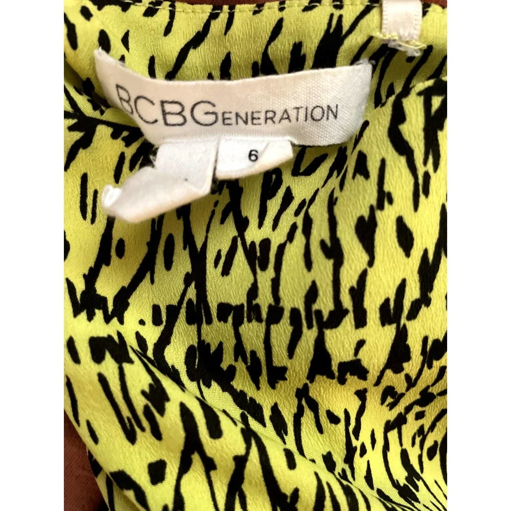 BCBG Chartreuse Neon Green Yellow Halter Halter Romper Size 6 - Picture 4 of 4